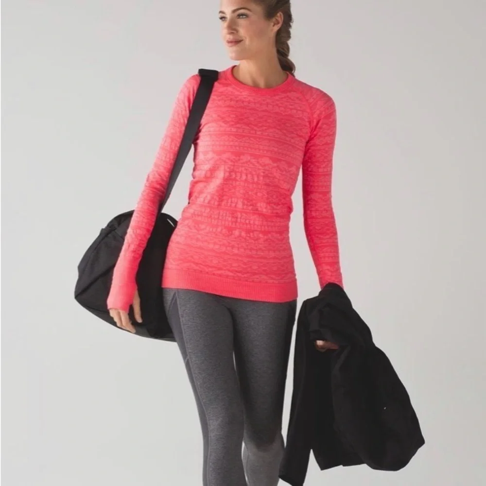 Lululemon sz 6 Rest Less Pullover Heathered Electric Coral NWOT new condition